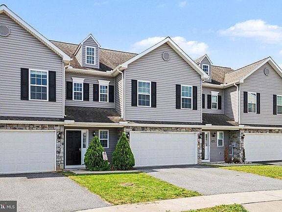 3rd image of 186 Braeburn Way