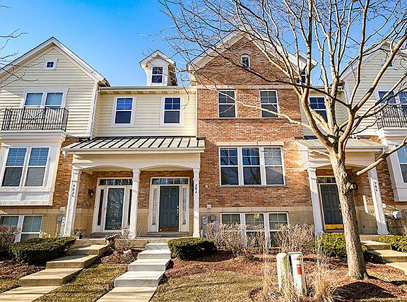 2nd image of 904 Violet Dr
