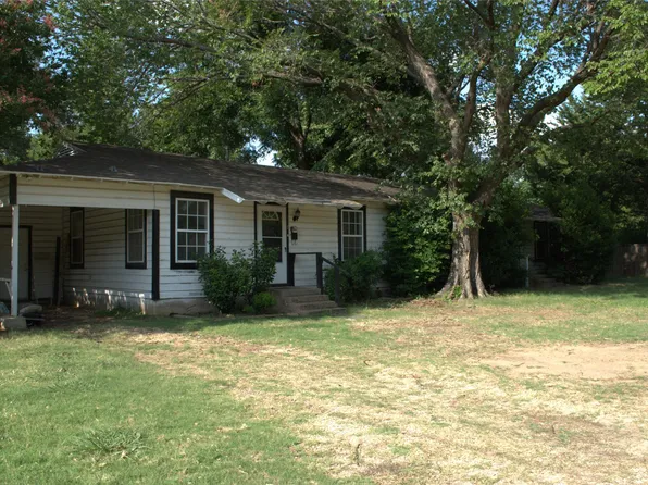 112 N Hatcher Ave, Lewisville, TX 75057