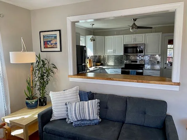 820 Valley View Cir — Photo 4