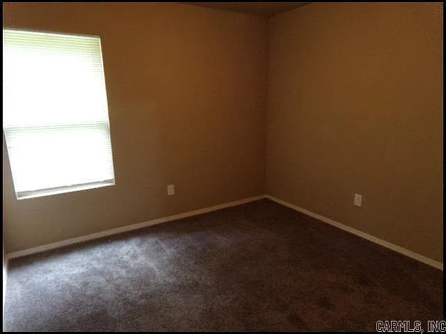 2104 Fern Valley Dr — Photo 11