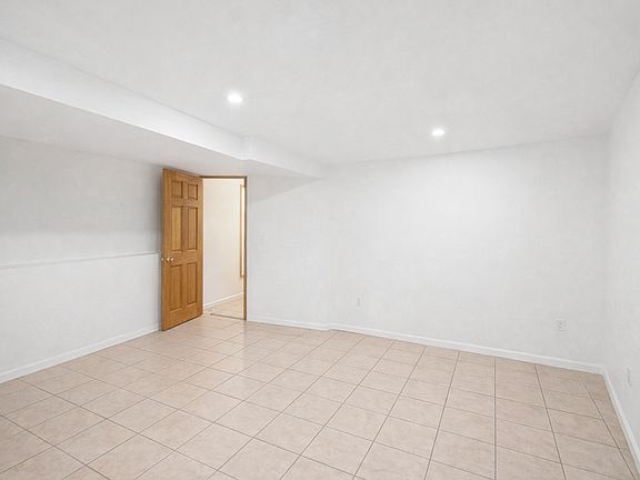 4th image of 1144 Raleigh St #1