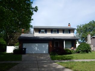 1834 Wilshire St, Westland, MI 48186