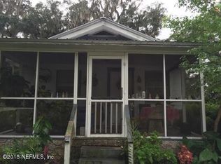 412 E End Rd, San Mateo, FL 32187