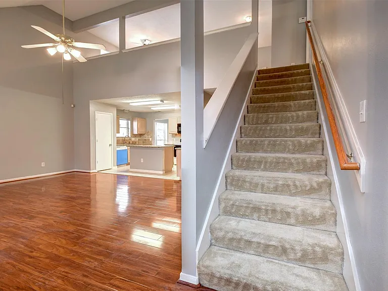 2114 Whirlaway Dr — Photo 28