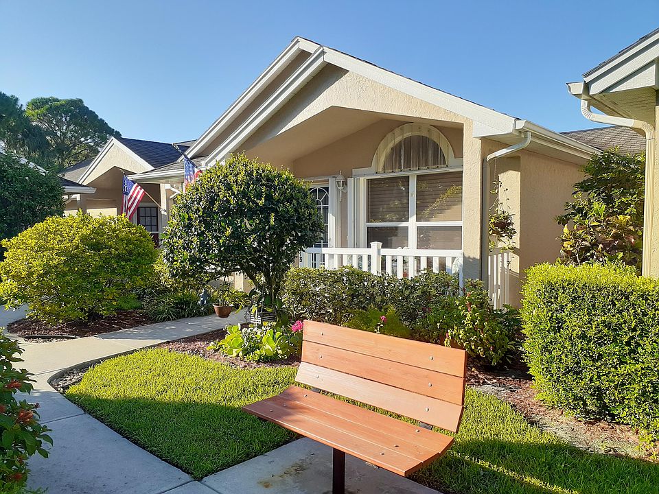 1st image of 715 NW San Remo Cir