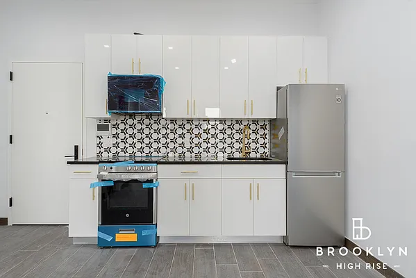 Rented by Brooklyn High Rise LLC | media 21