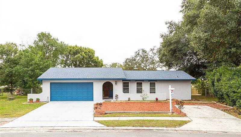 1st image of 1583 Canterbury Cir