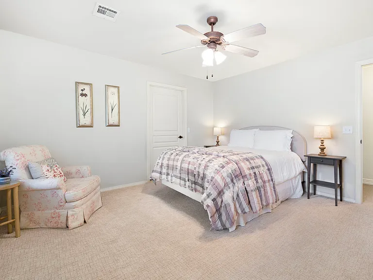 2017 NW Desoto Dr — Photo 23