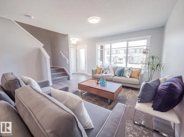 326 172nd Ave NW, Edmonton, AB T5Y 3R1