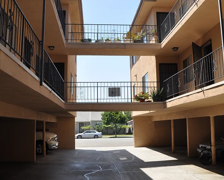 Pinnacle Rosewood, LLC — Photo 5
