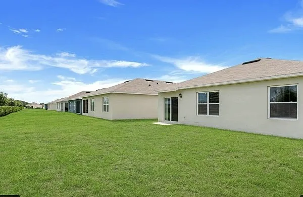 345 Corso Loop — Photo 15