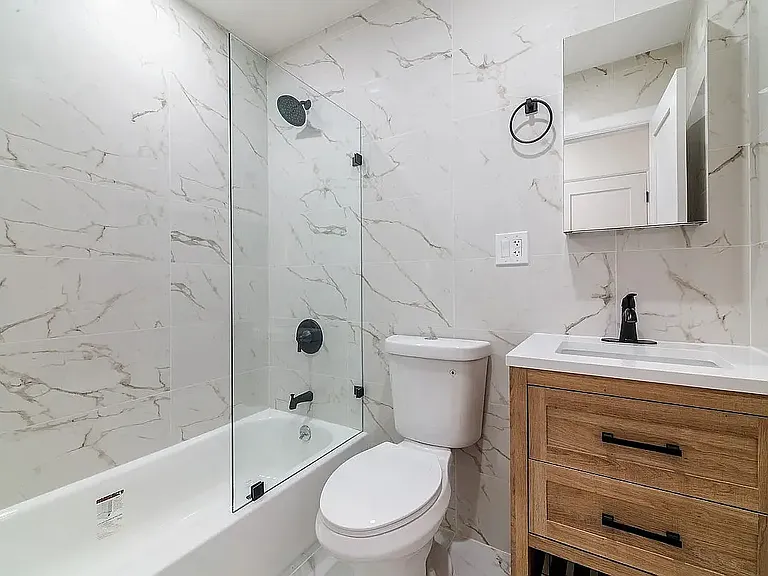 1577 3rd Ave #5S — Photo 6