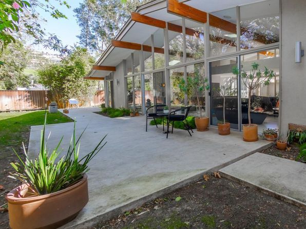 30739 La Brisa Dr