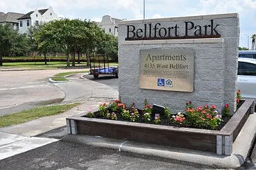 Welcome Sign