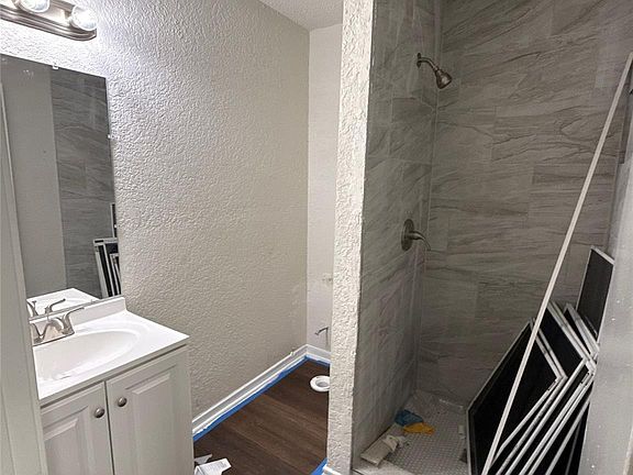 4th image of 431 N Tinsley St