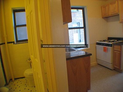 5th image of 37 W 37th St Fl 2