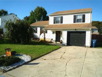 27 White Dr, Newark, DE, 19702