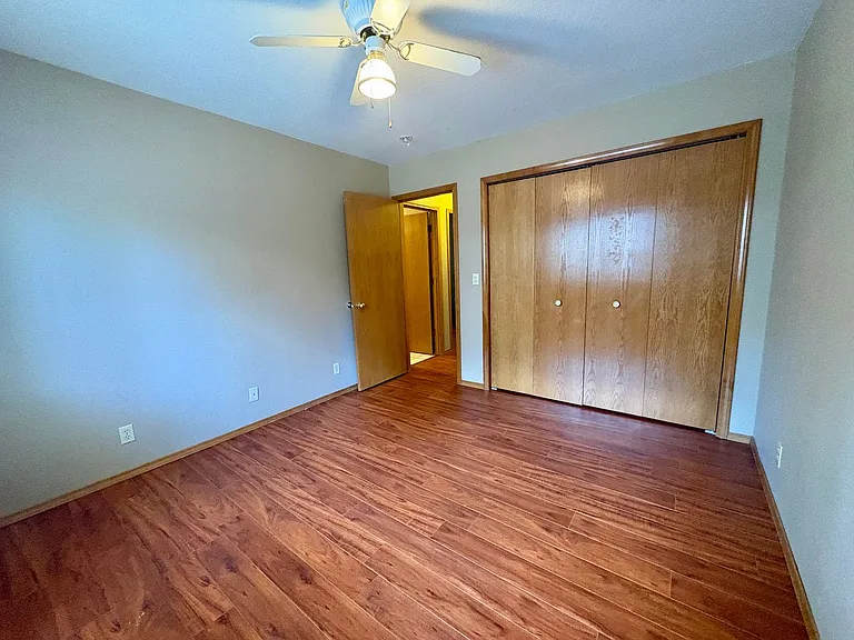 1636 W Ashley Way — Photo 15