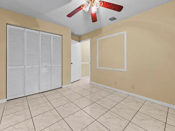 12207 Brisbane Lane, Wellington, FL 33414