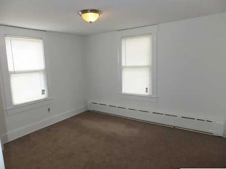 88 Bethany Rd — Photo 15
