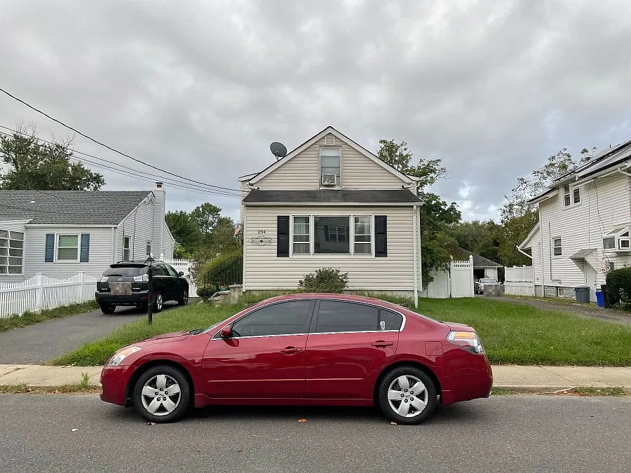 254 N 5th Ave photo 1