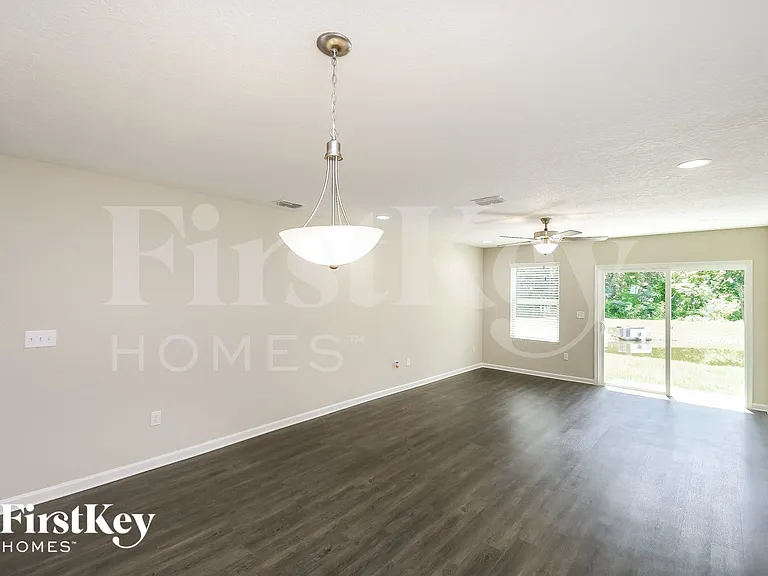 11224 Margarets Landing Pl — Photo 5