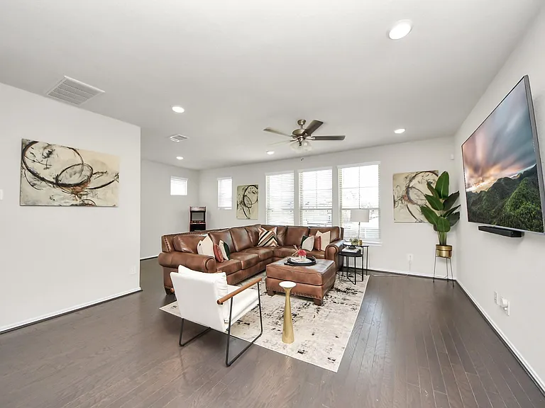 3402 Avondale View Dr — Photo 13