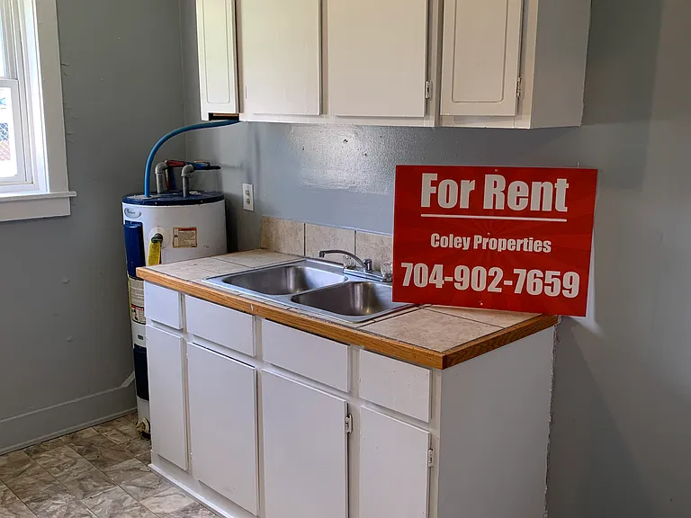 1346 Lerain Ct — Photo 21