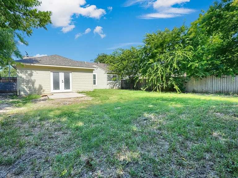7009 Moss Rose Ct — Photo 21