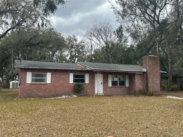 507 8th St SE, Fort Meade, FL 33841