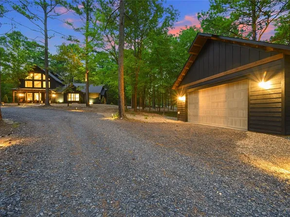 590 Three Creeks Rd, Broken Bow, OK 74728