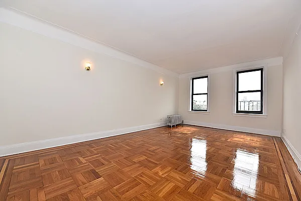 Rented by Keller Williams NYC | media 8