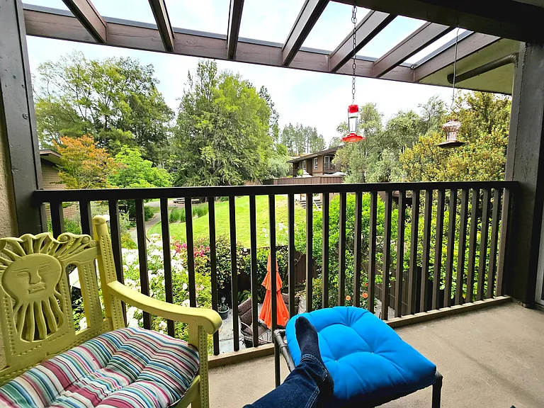 72 Surrey Ln #72 — Photo 12