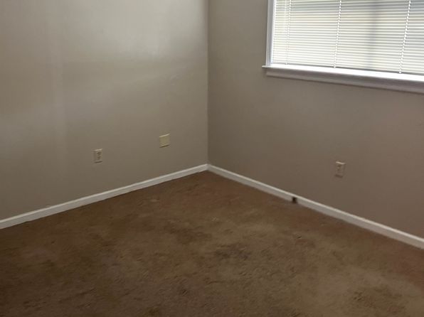 5306 Heatherstone Dr