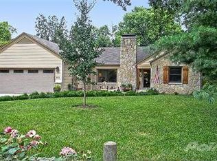 815 E Catalpa St, Springfield, MO 65807