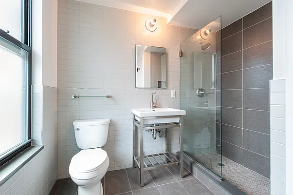 Rented by Weinstein Realty Group | media 26