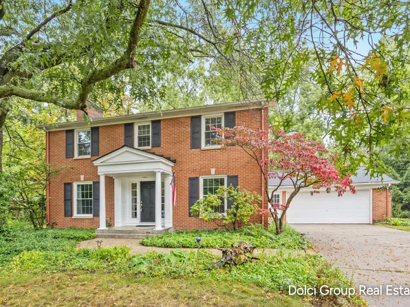 2115 Romence St NE, Grand Rapids, MI 49503
