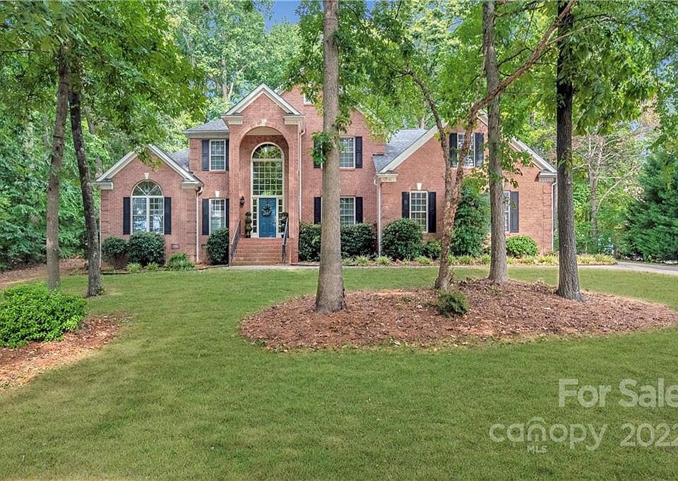 1st image of 8037 Westbay Dr