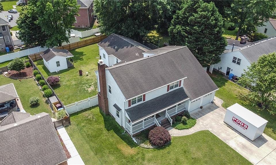 1st image of 619 Emerald Ct