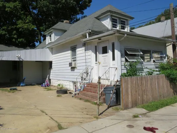 121 Elizabeth Ave, Asbury Park, NJ 07712