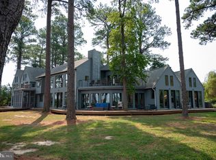 608 Hills Point Rd, Cambridge, MD 21613