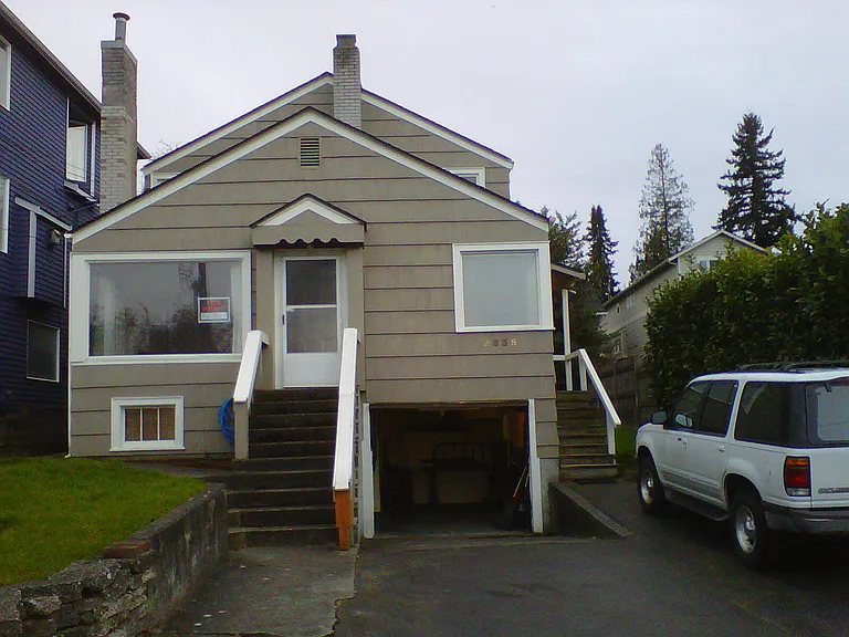 Front of the property. The upper unit is visible from this photo.