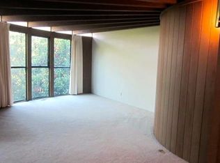 1842 Gaspar Dr, Oakland, CA 94611