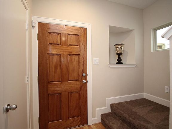 3rd image of 3712 Main Aspen Dr