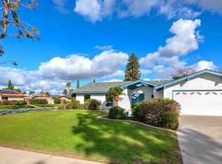 2000 Kinross Ct, Bakersfield, CA 93309