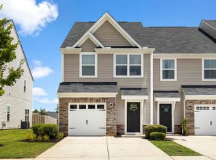 126 Roseridge Dr, Simpsonville, SC 29681