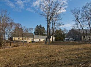 270 Bridge St, South Hamilton, MA 01982