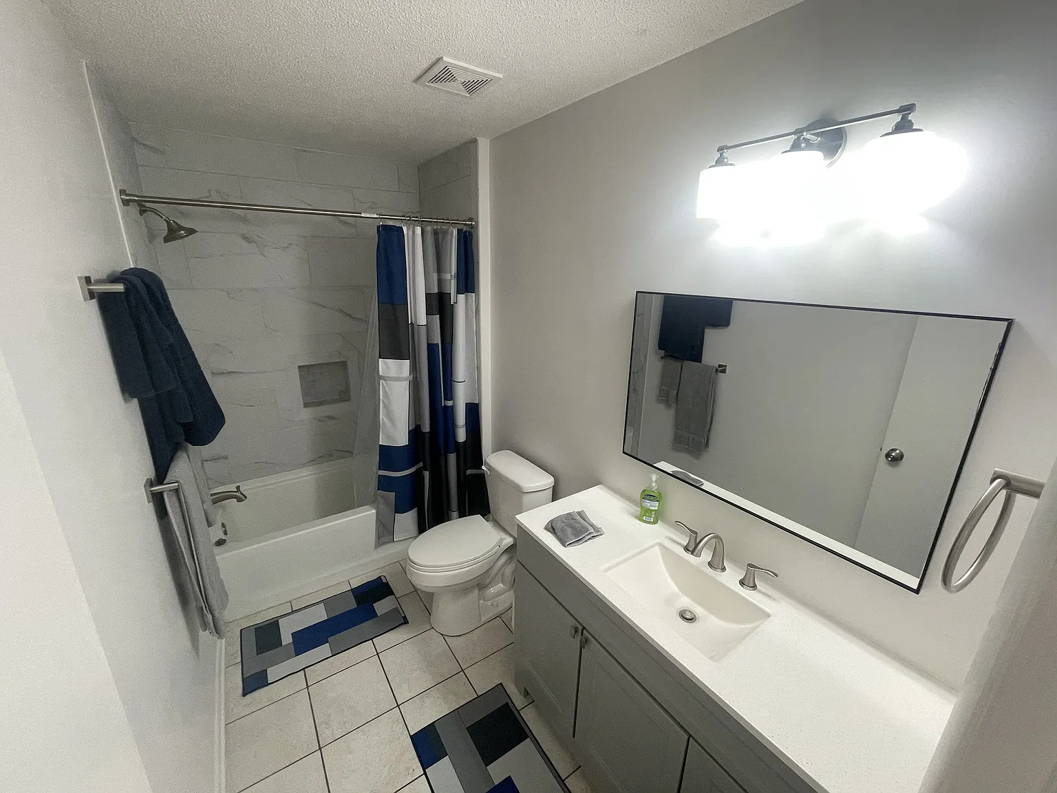3 bed, 1650 sqft, $695 — Photo 2