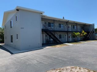 2827 Dr Martin Luther King Jr St N, Saint Petersburg, FL 33704